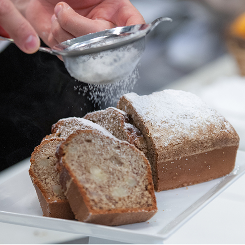 \'TUTTI COTTI\' Sabrina Merolla e Luca Montersino. PLUM CAKE ALLA BANANA